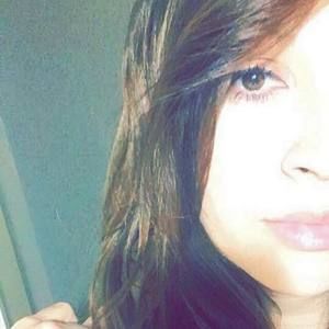 Meet your Posher, Janel